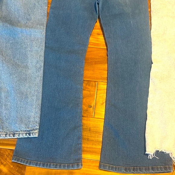 Forever 21 Kids Denim Jeans Trio - Blue, Light Blue, White (1 NEW) - Picture 7 of 17
